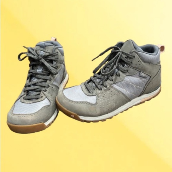 Oboz Footwear Shoes - Oboz Footwear Bozeman Mid Gray High-Top Women's Size 7 EUC